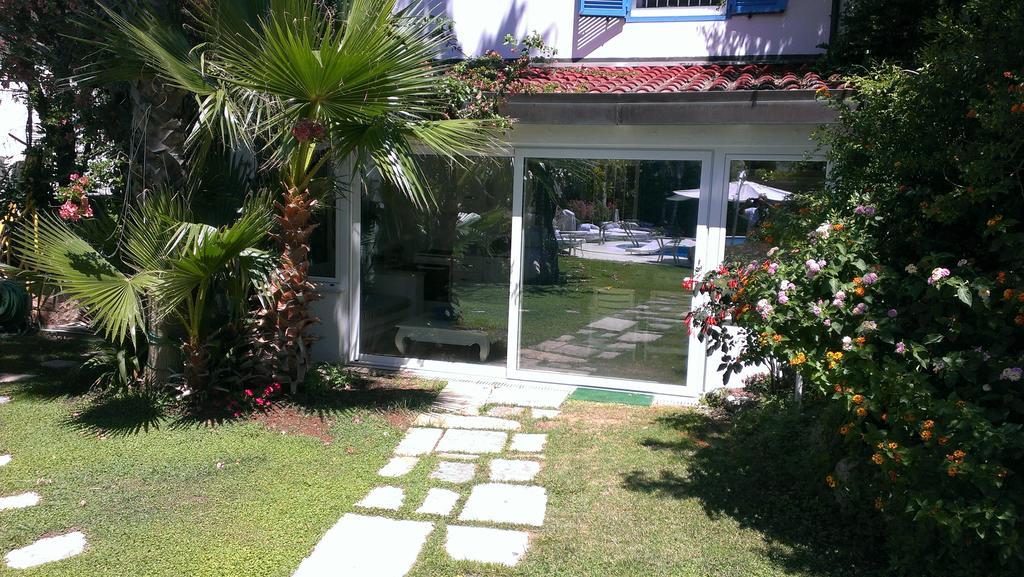 Villa Rosamarina Rosa Marina Esterno foto